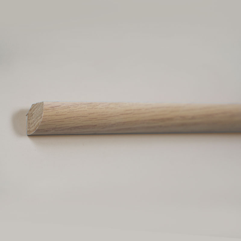 Massiivipuinen neljäsosa pyöreä lista (kääritty punaisella tammiviilulla + maalilla) - tammen väri 3/5' x 3/5'