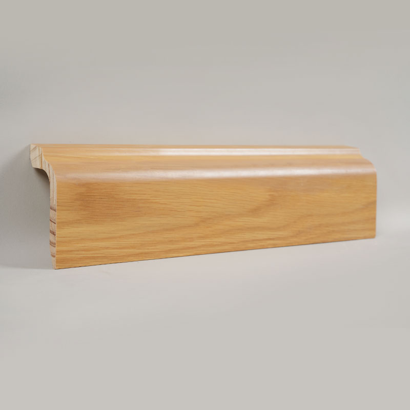 Mäntyjalkalista (kääritty valkoisella tammiviilulla + maalilla) - tammen väri 1 3/5'x3 5/9'